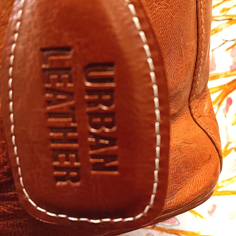 Urban leather cross body bag